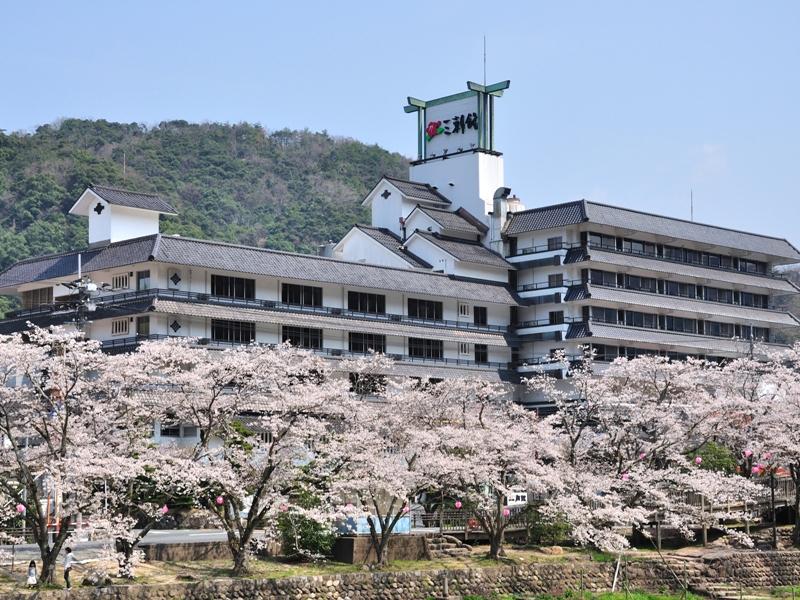 鳥取県東伯郡三朝町にあるホテル・旅館・宿泊施設スタッフ求人