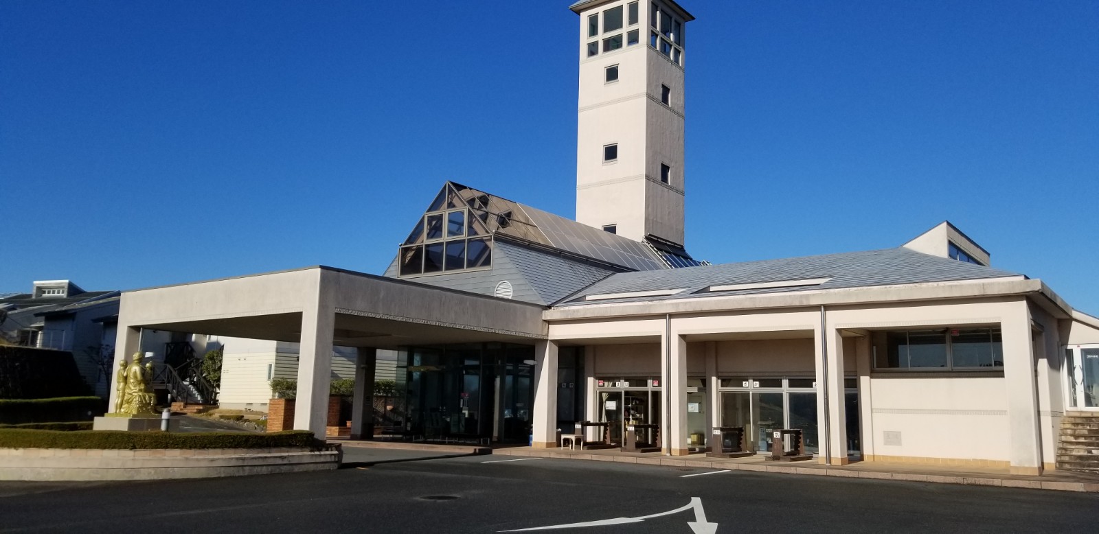 鳥取県鳥取市にあるホールスタッフ・フロアスタッフ【外食】求人