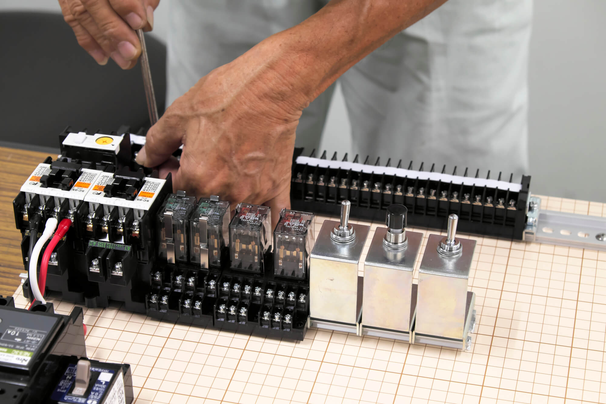 鳥取県鳥取市にある制御設計求人